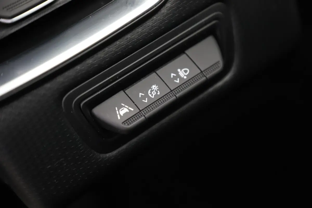 1.0 TCe Bi-Fuel Zen Navigatie Carplay Android Airco Cruise Control Rijstrooksensor Parkeersensor