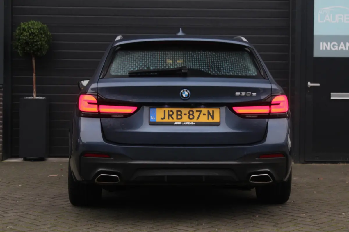 530e M-Sport | Stuur en Stoelverwarming | Sfeerverlichting