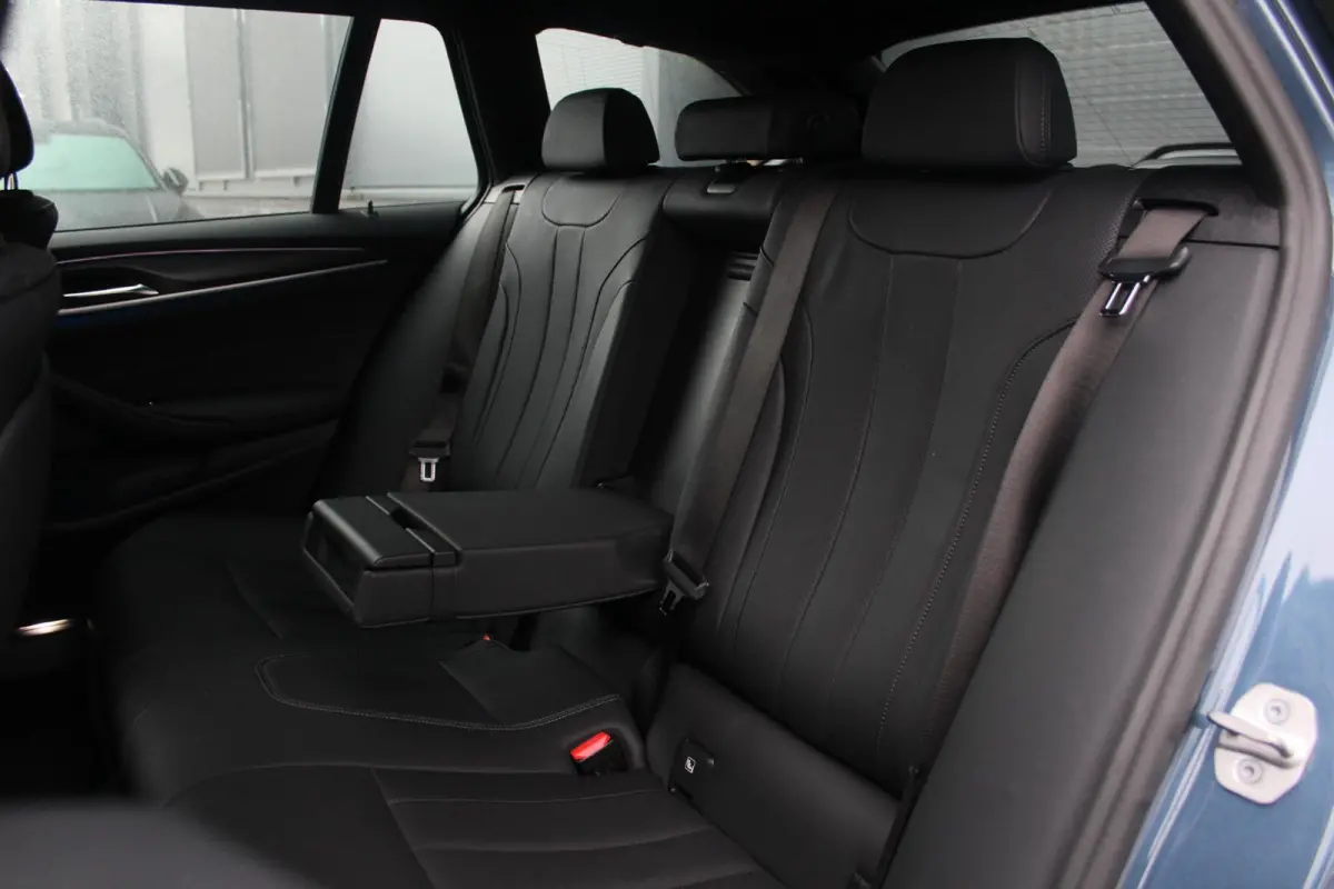 530e M-Sport | Stuur en Stoelverwarming | Sfeerverlichting
