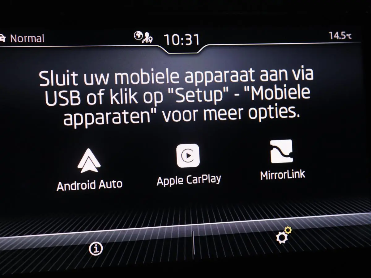 1.4 TSI iV Business Edition | Trekhaak | Stoel & stuurverwarming | Camera | Carplay | Memory | Navigatie | Full LED | Climate control | Parkeerhulp