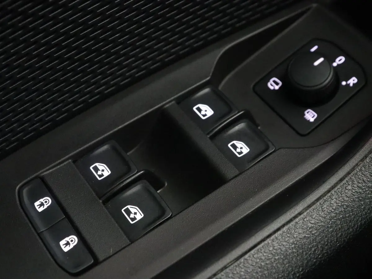 1.4 TSI RS iV PHEV Business | Stoelverwarming | Adaptive cruise | Matrix LED | Side Assist | Camera | Carplay | Navigatie | Sfeerverlichting | Virtual Cockpit | Sportstoelen | Plug In
