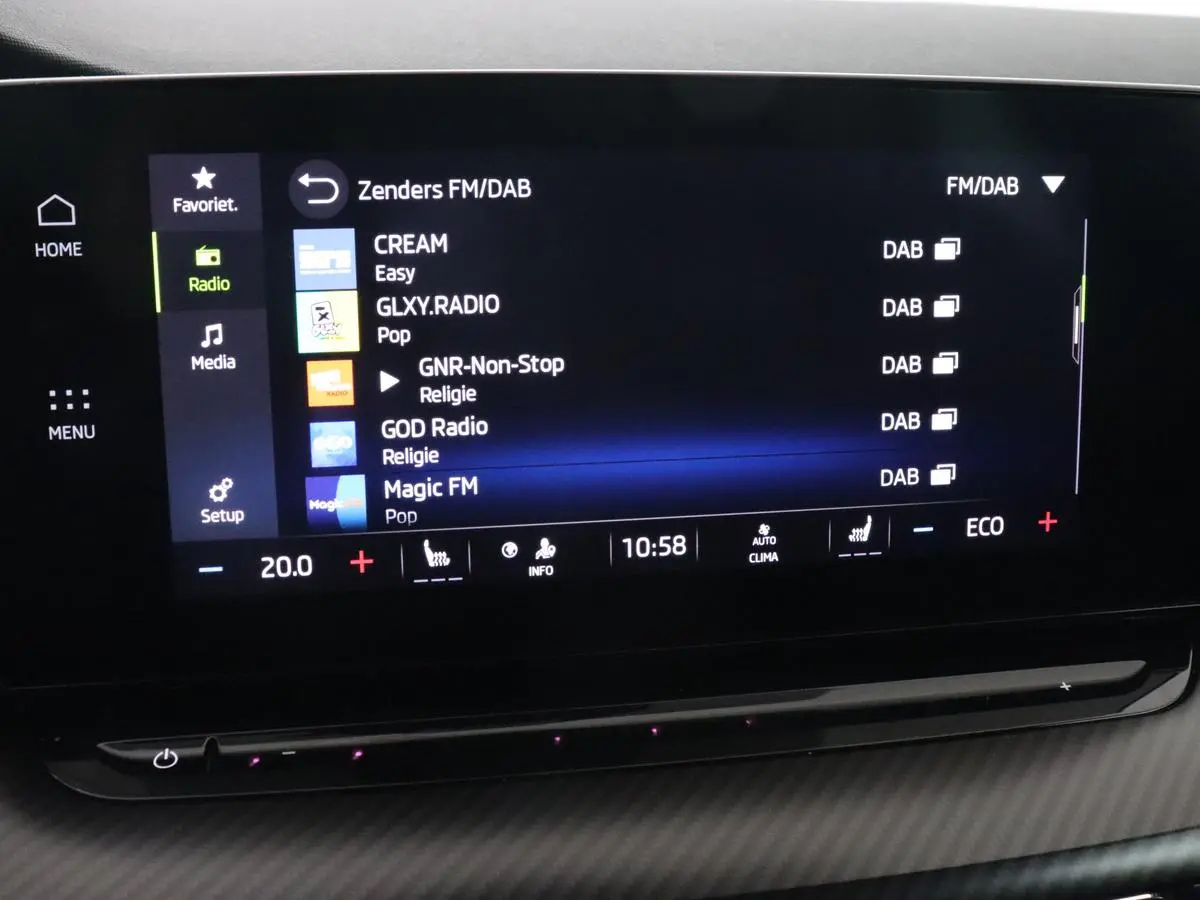 1.4 TSI RS iV PHEV Business | Stoelverwarming | Adaptive cruise | Matrix LED | Side Assist | Camera | Carplay | Navigatie | Sfeerverlichting | Virtual Cockpit | Sportstoelen | Plug In
