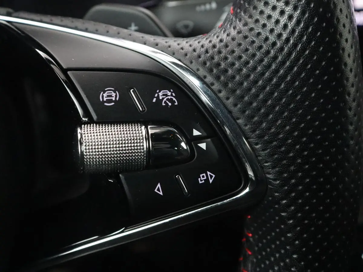 1.4 TSI RS iV PHEV Business | Stoelverwarming | Adaptive cruise | Matrix LED | Side Assist | Camera | Carplay | Navigatie | Sfeerverlichting | Virtual Cockpit | Sportstoelen | Plug In