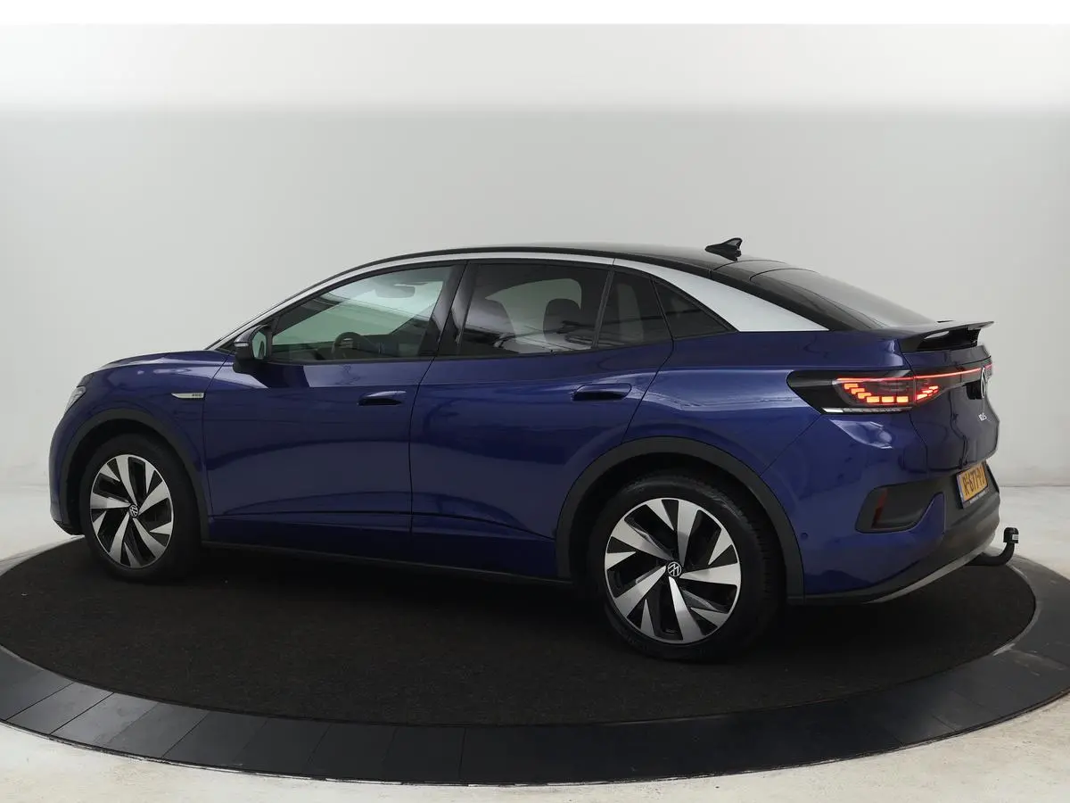 ID.5 Pro 77 kWh | Trekhaak | Stoelverwarming | Matrix LED | Camera | Carplay | Keyless | Stuurverwarming | Adaptive cruise | Navigatie | 20'' | Park Assist