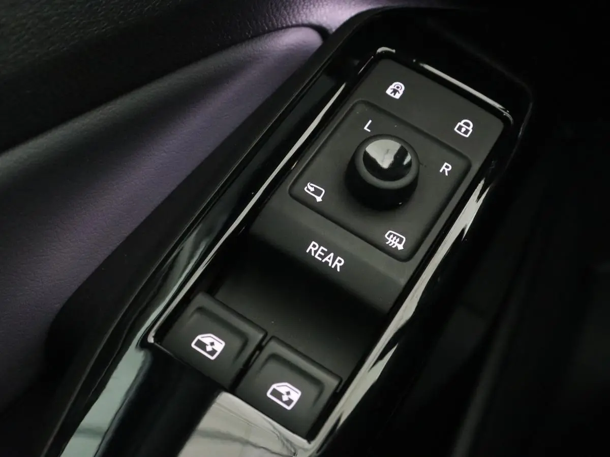 ID.5 Pro 77 kWh | Trekhaak | Stoelverwarming | Matrix LED | Camera | Carplay | Keyless | Stuurverwarming | Adaptive cruise | Navigatie | 20'' | Park Assist