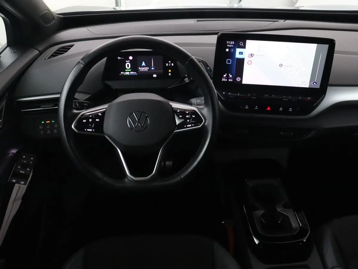 ID.5 Pro 77 kWh | Trekhaak | Stoelverwarming | Matrix LED | Camera | Carplay | Keyless | Stuurverwarming | Adaptive cruise | Navigatie | 20'' | Park Assist