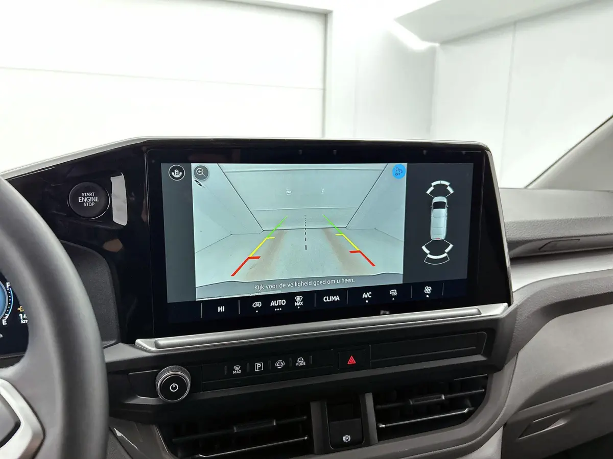 2.0 TDI L1H1 28 Life | BPM VRIJ | 70 Liter tank | Apple carplay / Andriod carplay | Handgeschakeld | Trekhaak |