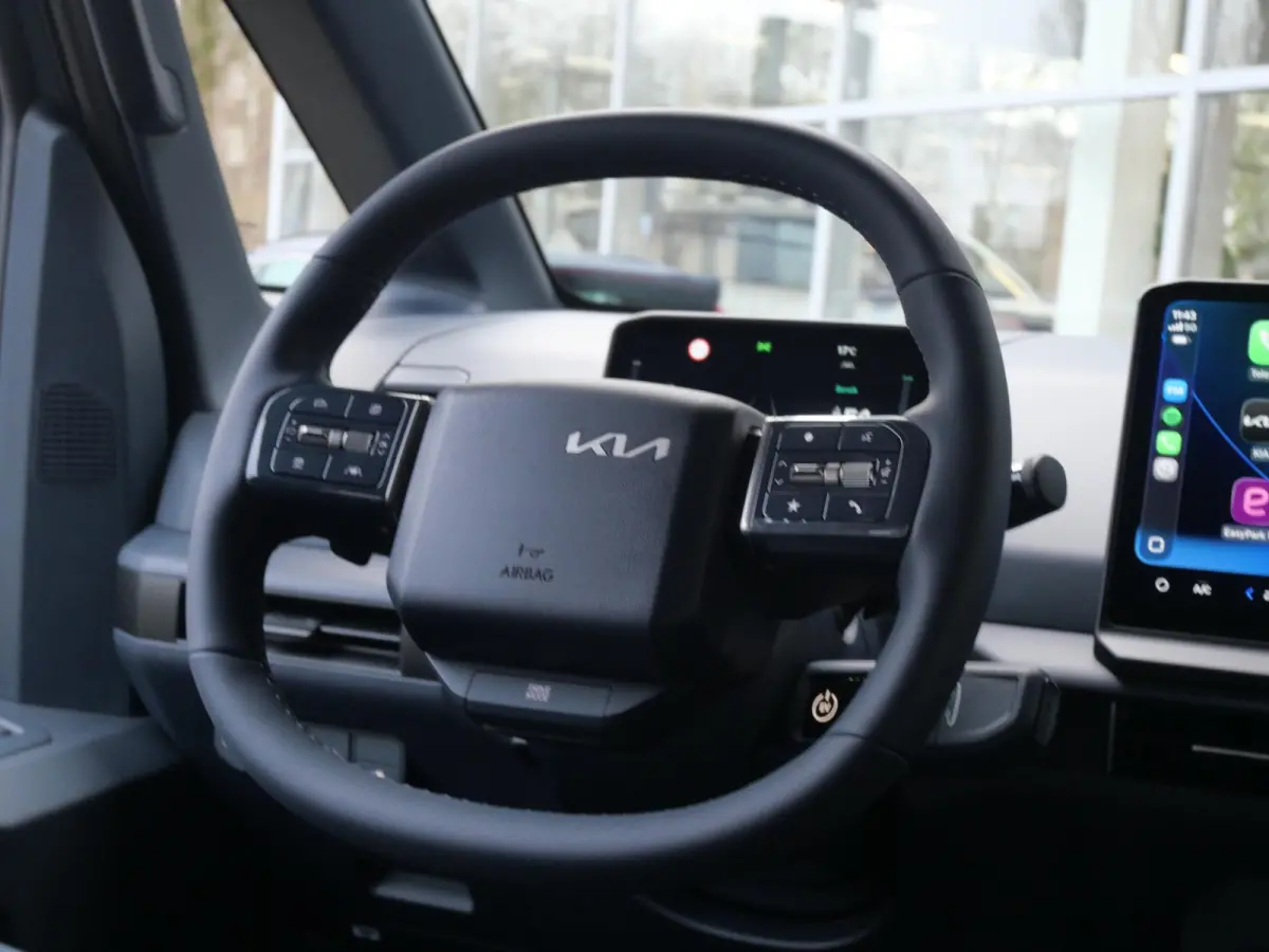 Plus 71.2 kWh | Cruise | Clima | Navi | carplay | Keyless | Stoel-stuurverwarming |