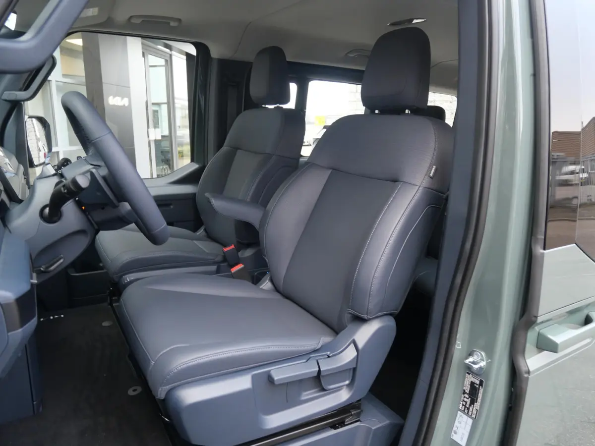 Plus 71.2 kWh | Cruise | Clima | Navi | carplay | Keyless | Stoel-stuurverwarming |