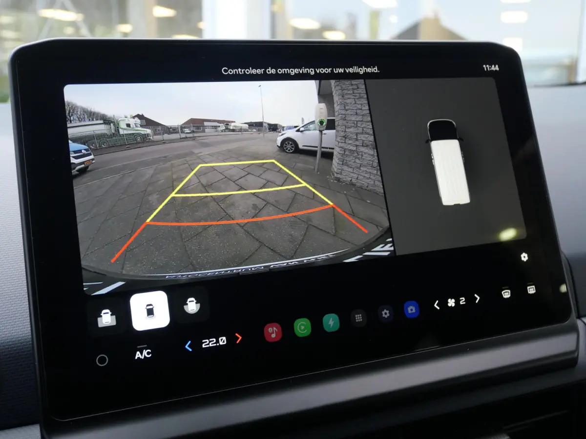 Plus 71.2 kWh | Cruise | Clima | Navi | carplay | Keyless | Stoel-stuurverwarming |
