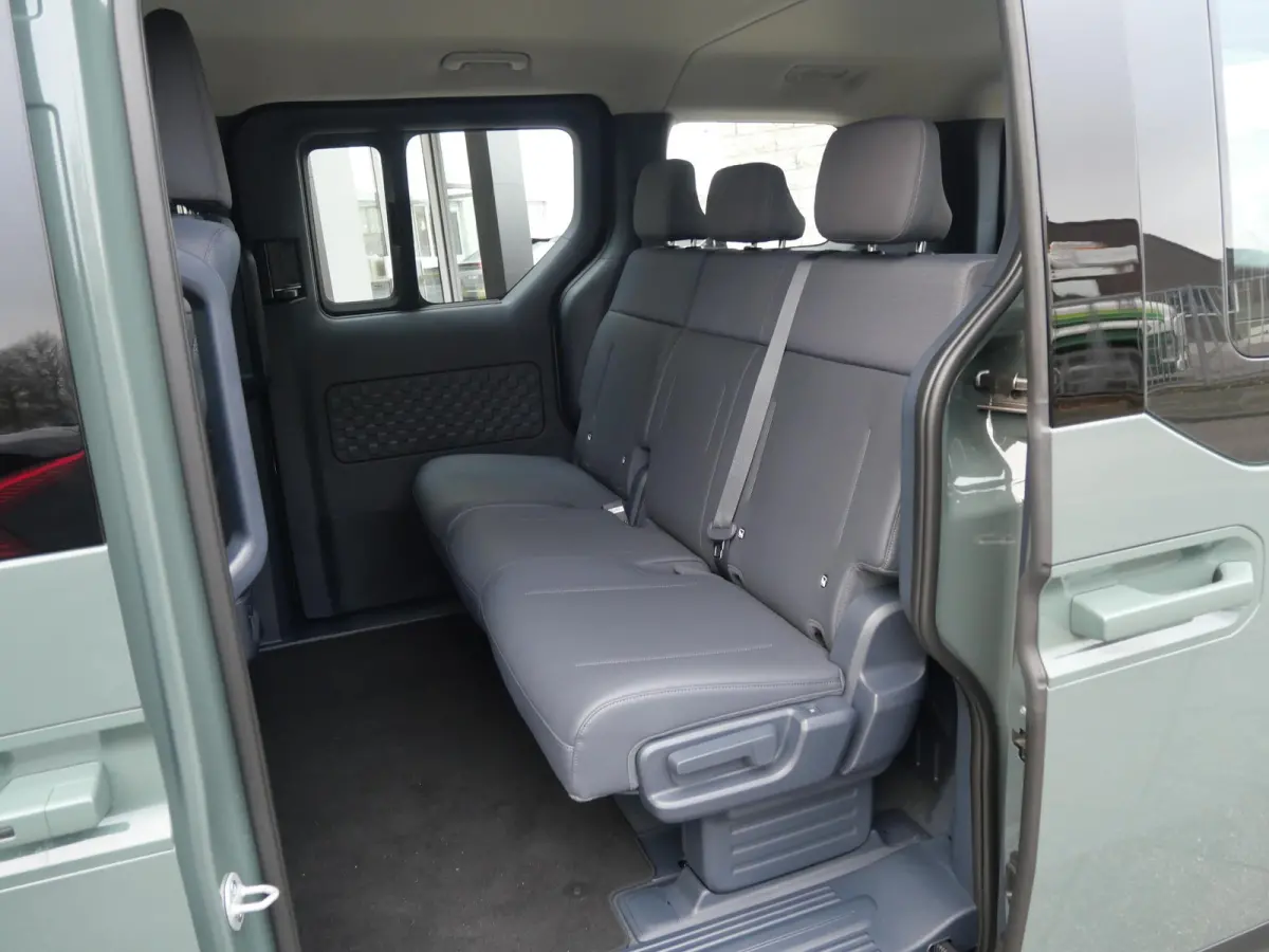 Plus 71.2 kWh | Cruise | Clima | Navi | carplay | Keyless | Stoel-stuurverwarming |