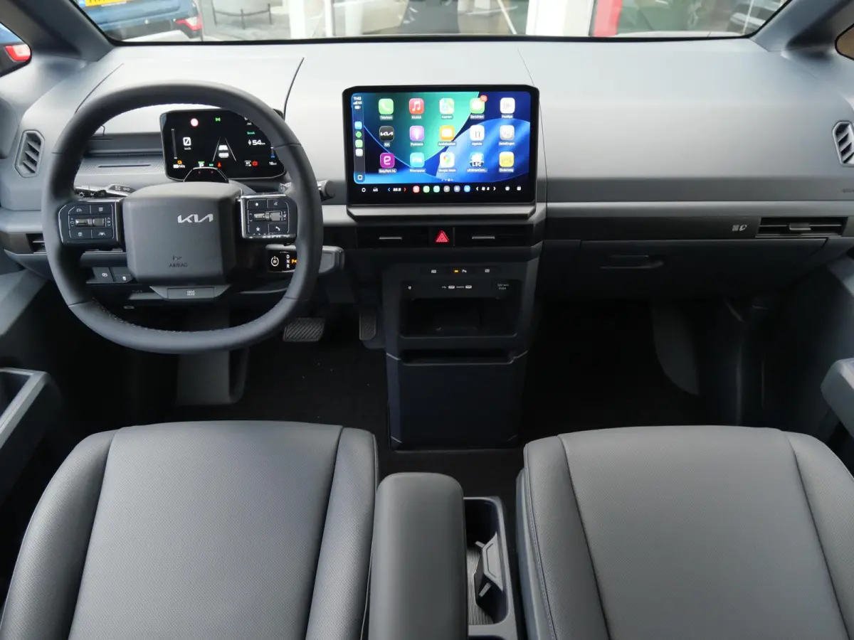 Plus 71.2 kWh | Cruise | Clima | Navi | carplay | Keyless | Stoel-stuurverwarming |