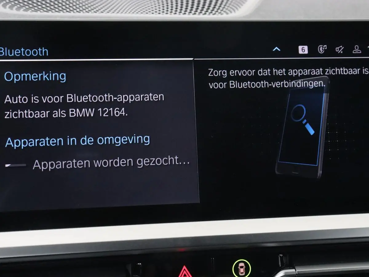 330e M Sport | Leder | Stoelverwarming | Carplay | Sportstoelen | Laserlicht | Live Cockpit | Sfeerverlichting | Navigatie | Parkeerhulp | Climate control | Bluetooth | Cruise control