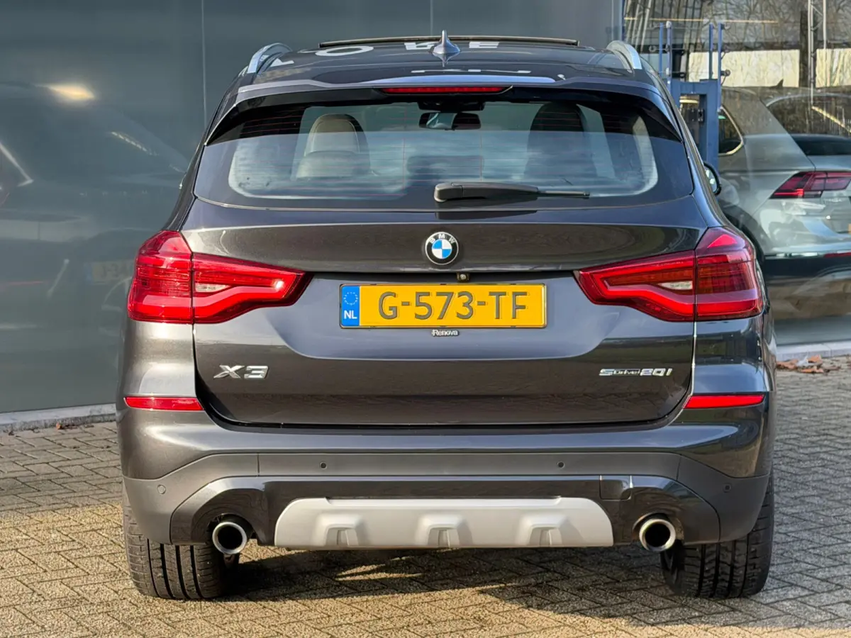 SDrive20i High Executive PANO 1E EIGENAAR