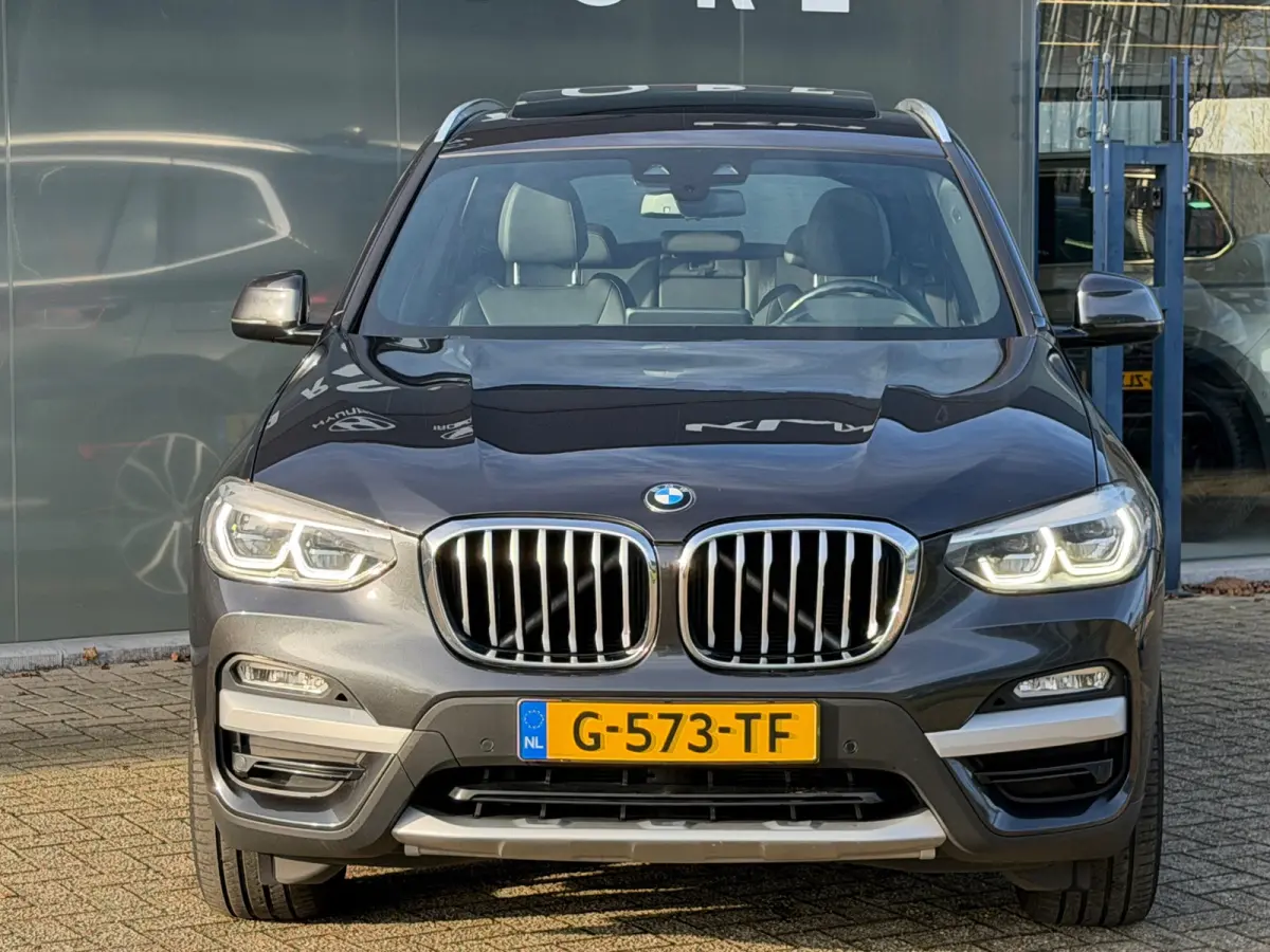 SDrive20i High Executive PANO 1E EIGENAAR