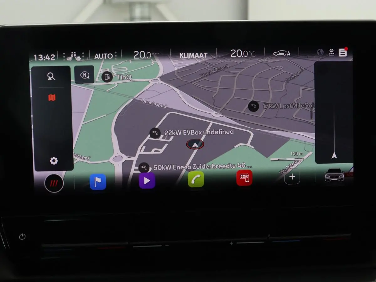 1.4 eHybrid VZ | 245pk | Panoramadak | Stoelverwarming | Camera | Carplay | Adaptive cruise | Keyless | Navigatie | 19'' | Sportstoelen | Full LED | PHEV | Plug In