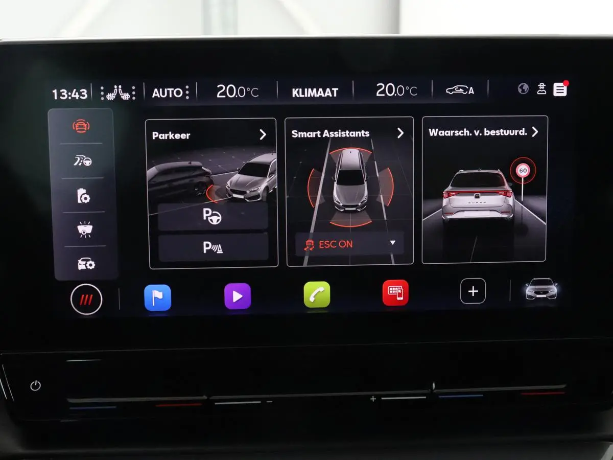 1.4 eHybrid VZ | 245pk | Panoramadak | Stoelverwarming | Camera | Carplay | Adaptive cruise | Keyless | Navigatie | 19'' | Sportstoelen | Full LED | PHEV | Plug In