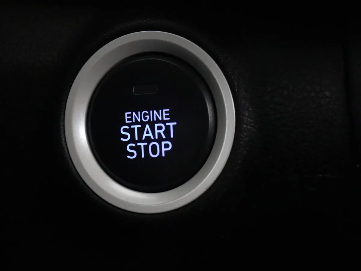 1.6 GDI HEV Fashion | Head-Up | Trekhaak | Adaptive cruise | Camera | Carplay | Keyless | Dodehoek detectie | Climate control | Bluetooth