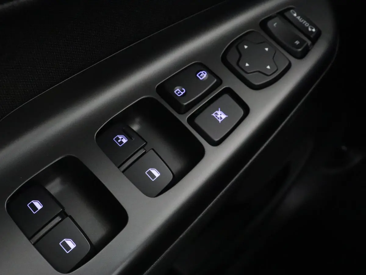 1.6 GDI HEV Fashion | Head-Up | Trekhaak | Adaptive cruise | Camera | Carplay | Keyless | Dodehoek detectie | Climate control | Bluetooth