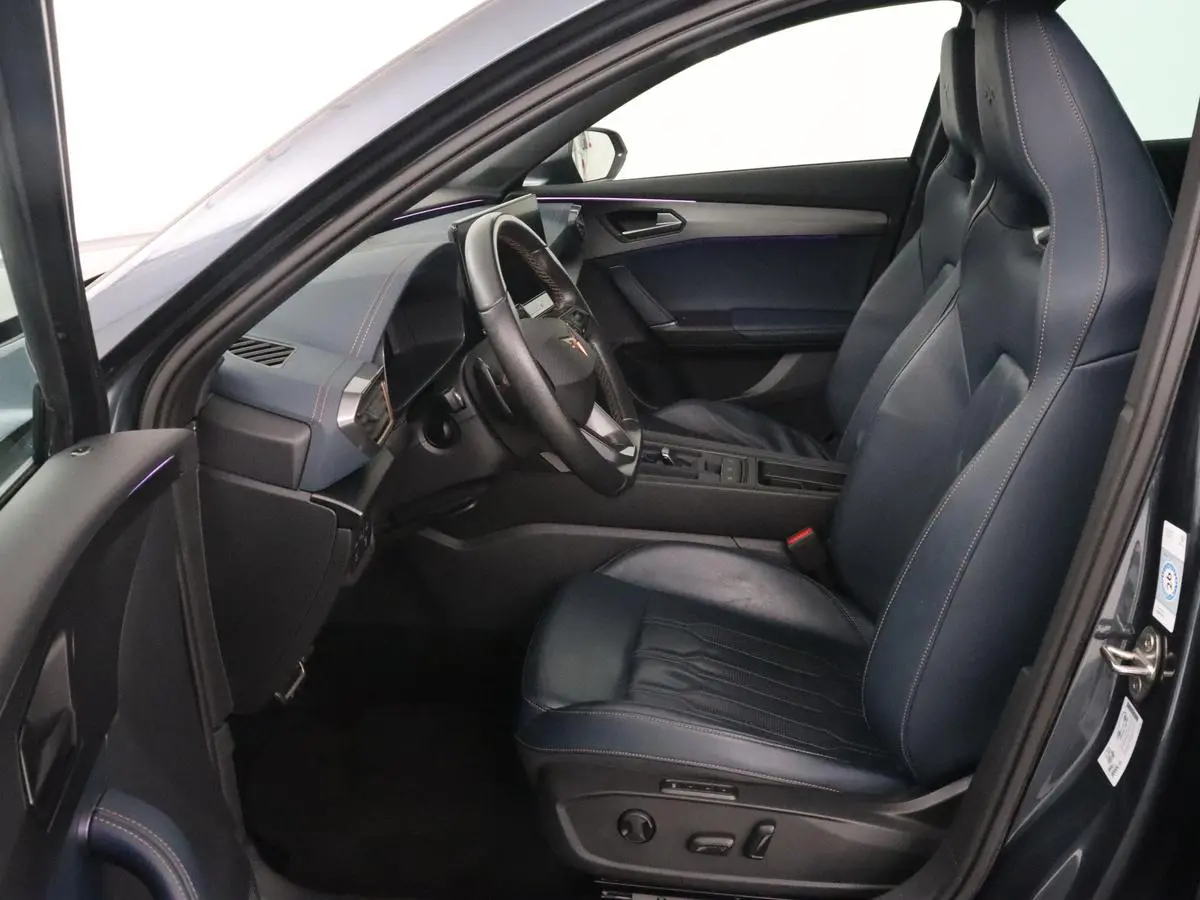 1.4 eHybrid VZ | 245pk | Trekhaak | Leder | Stoelverwarming | Camera | Carplay | Adaptive cruise | Memory | Keyless | 19'' | Full LED | Sportstoelen | PHEV | Plug In