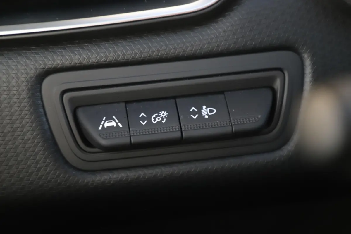 1.0 TCe Zen NAP LED Navigatie Carplay Android Airco Cruise Rijstrooksensor Parkeersensor