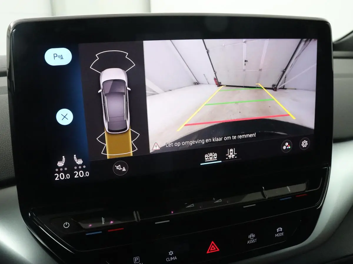 ID.4 First 77 kWh | Stoel & stuurverwarming | Camera | Carplay | Adaptive cruise | Half leder | 20'' | Navigatie | DAB | Sfeerverlichting