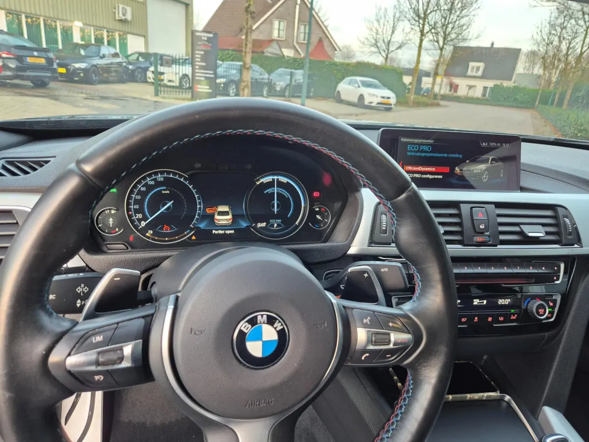 420i M Sport Ed Schuifdak Apple CarPlay Breedset LED Camera Nbt Evo Navi GR 6WB Dig. DASH High Executive