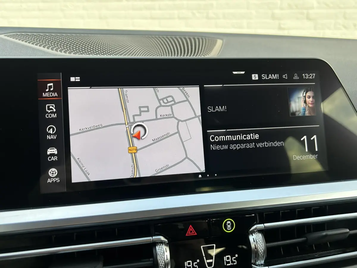 318i Business Edition M-Sport Full Led Carplay Automaat Digital Dash Camera Leder Cruise Navi