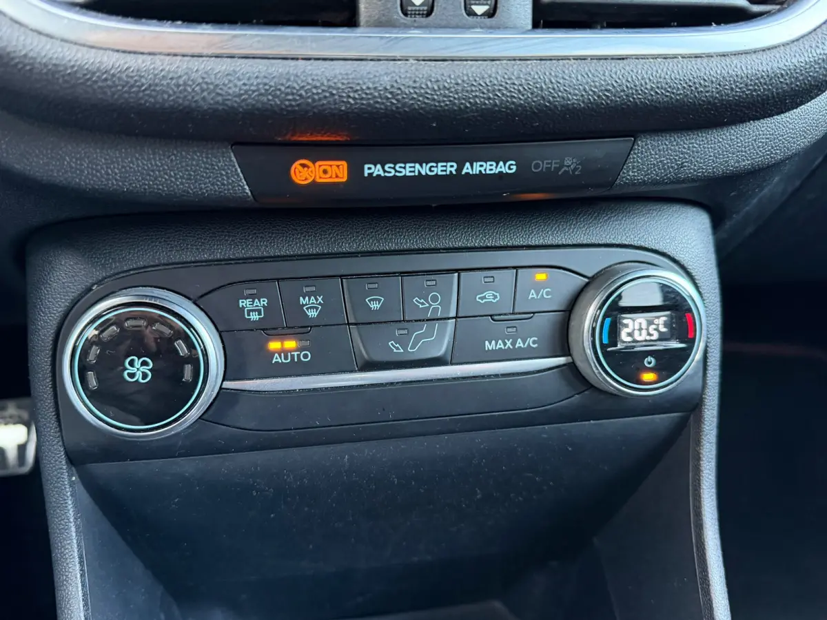 1.0 EcoBoost ST-Line NL AUTO