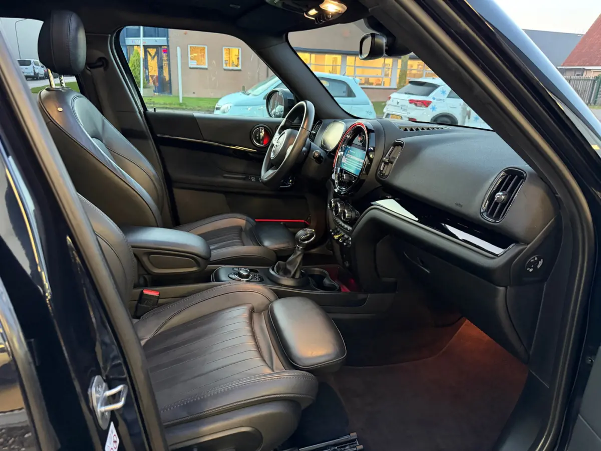 Mini 2.0 Cooper ALL4 Chili Leder | Hud | Panorama