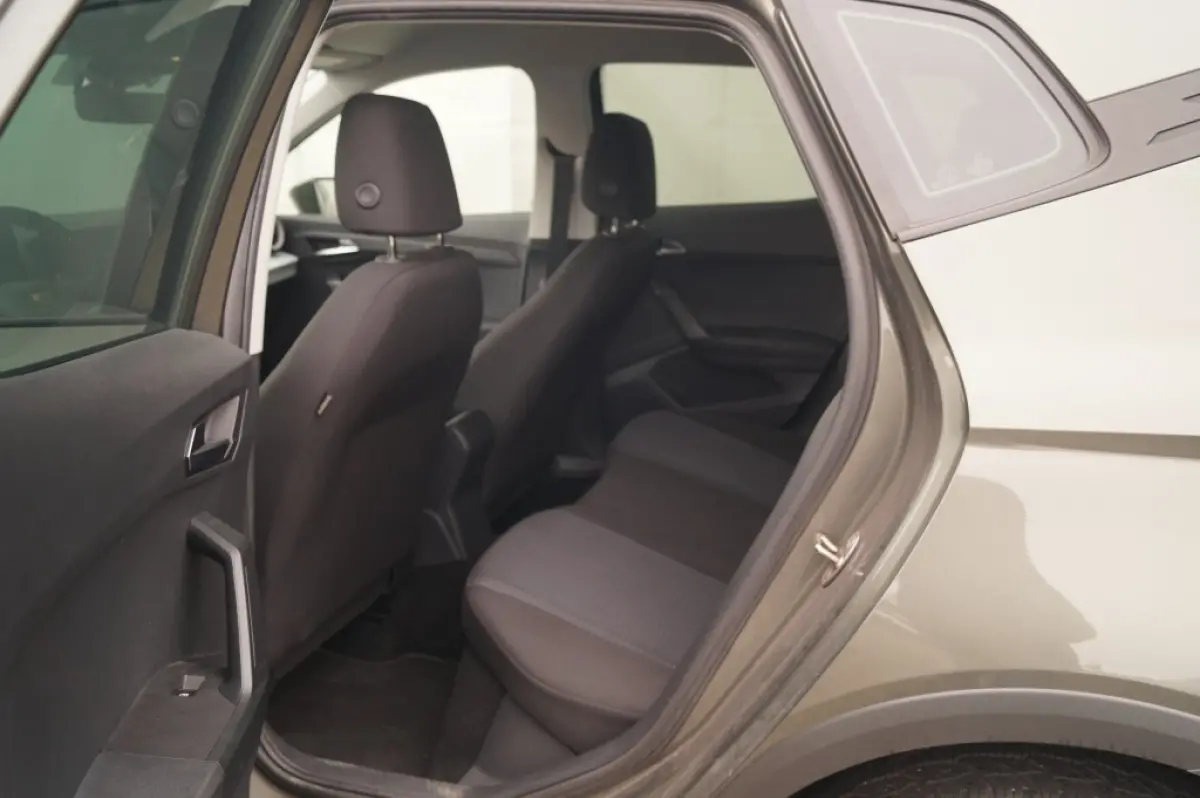 1.0 TSI Style Limited -ECC-PDC-CRUISE-