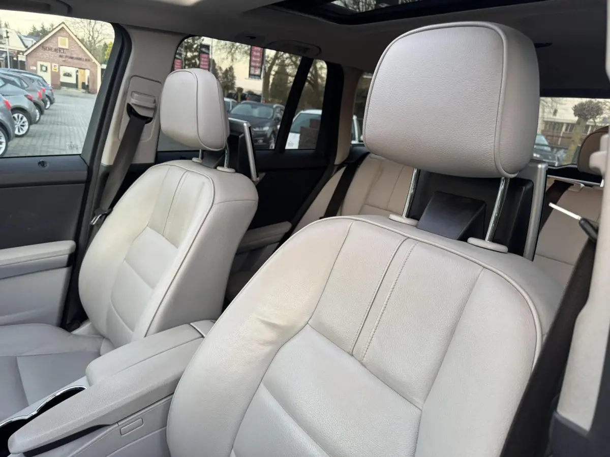 350 First Edition 4x4 pano leer 20 inch