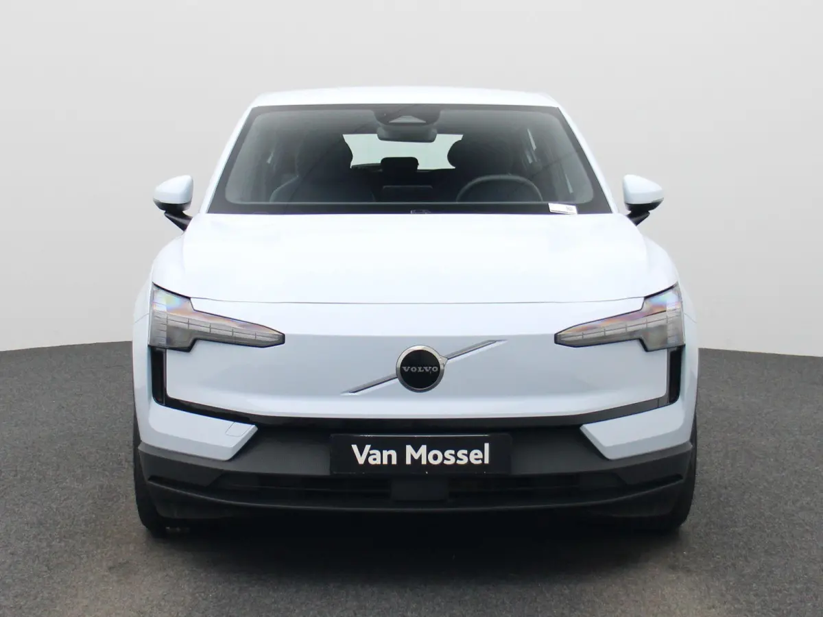 Single Motor Core | Google Navigatie | Achteruitrijcamera | Keyless | Adaptive Cruise Control | Apple CarPlay Adroid Auto