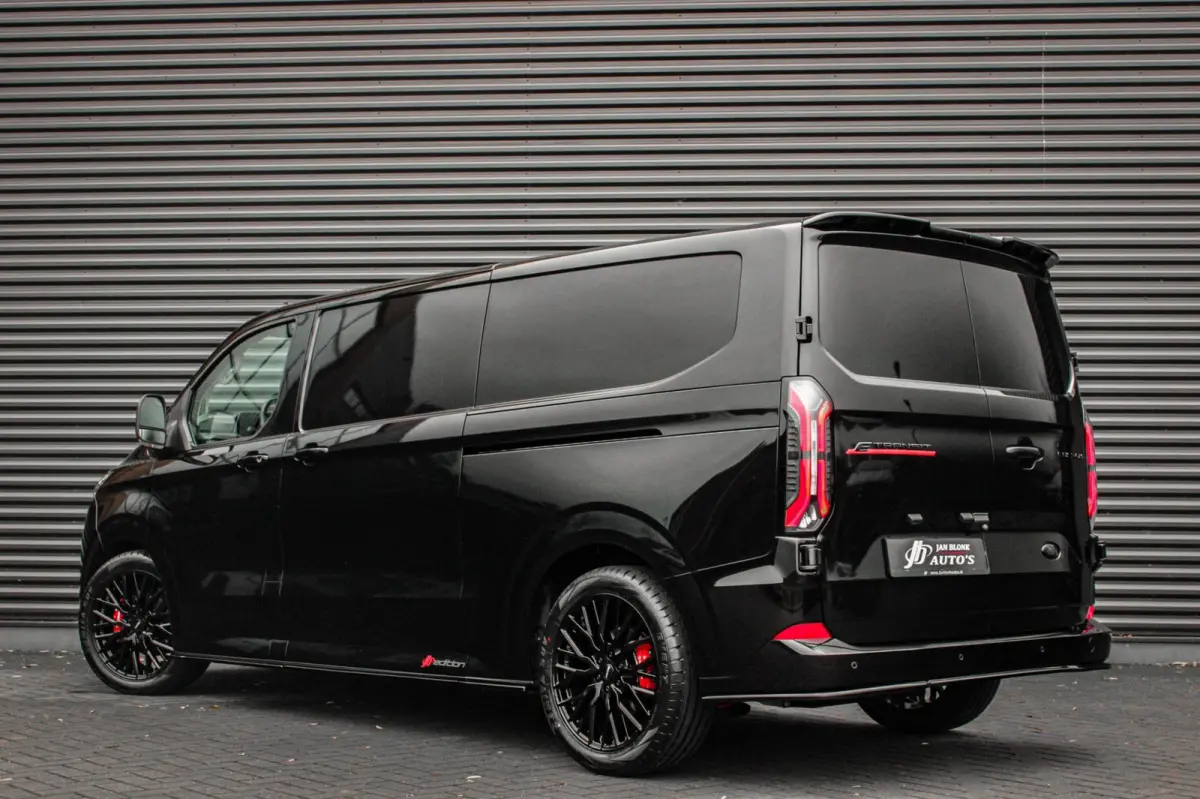 Cust. 340 L2H1 Limited 71 kWh 218PK / JB-EDITON / CAMERA / 370KM RANGE / APPLE CARPLAY /DRIVERS- PACK /FULL OPTION