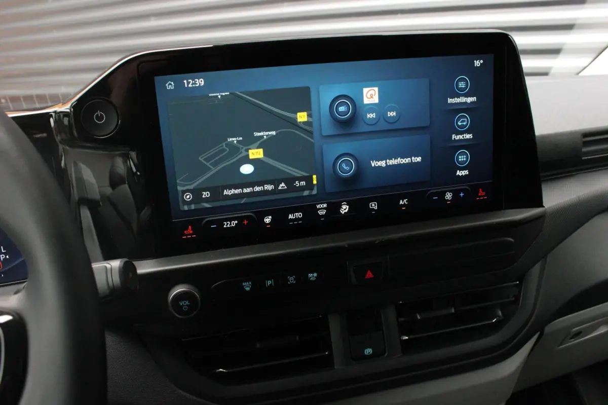 Cust. 340 L2H1 Limited 71 kWh 218PK / JB-EDITON / CAMERA / 370KM RANGE / APPLE CARPLAY /DRIVERS- PACK /FULL OPTION