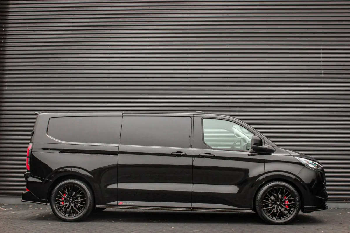 Cust. 340 L2H1 Limited 71 kWh 218PK / JB-EDITON / CAMERA / 370KM RANGE / APPLE CARPLAY /DRIVERS- PACK /FULL OPTION