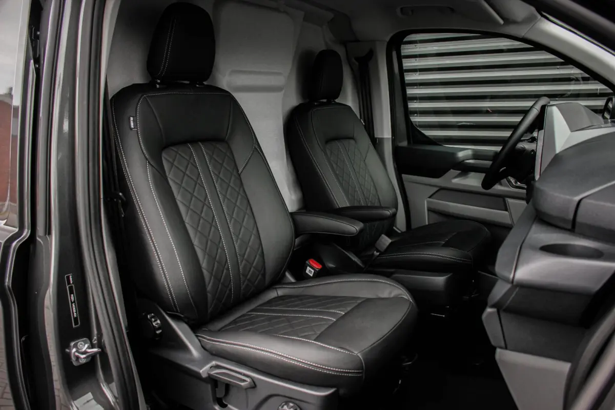 Cust. 340 L2H1 Limited 71 kWh 218PK / JB-EDITON / CAMERA / 370KM RANGE / APPLE CARPLAY /DRIVERS- PACK /FULL OPTION