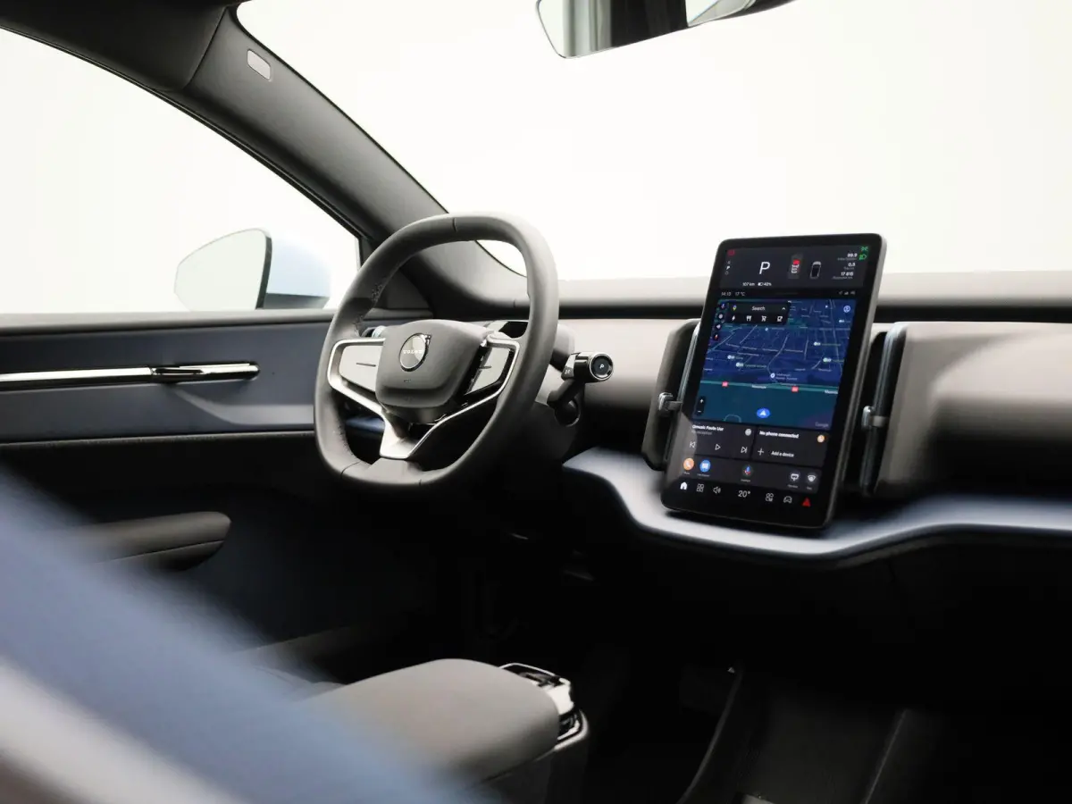 Single Motor Core | Google Navigatie | Achteruitrijcamera | Keyless | Adaptive Cruise Control | Apple CarPlay Adroid Auto