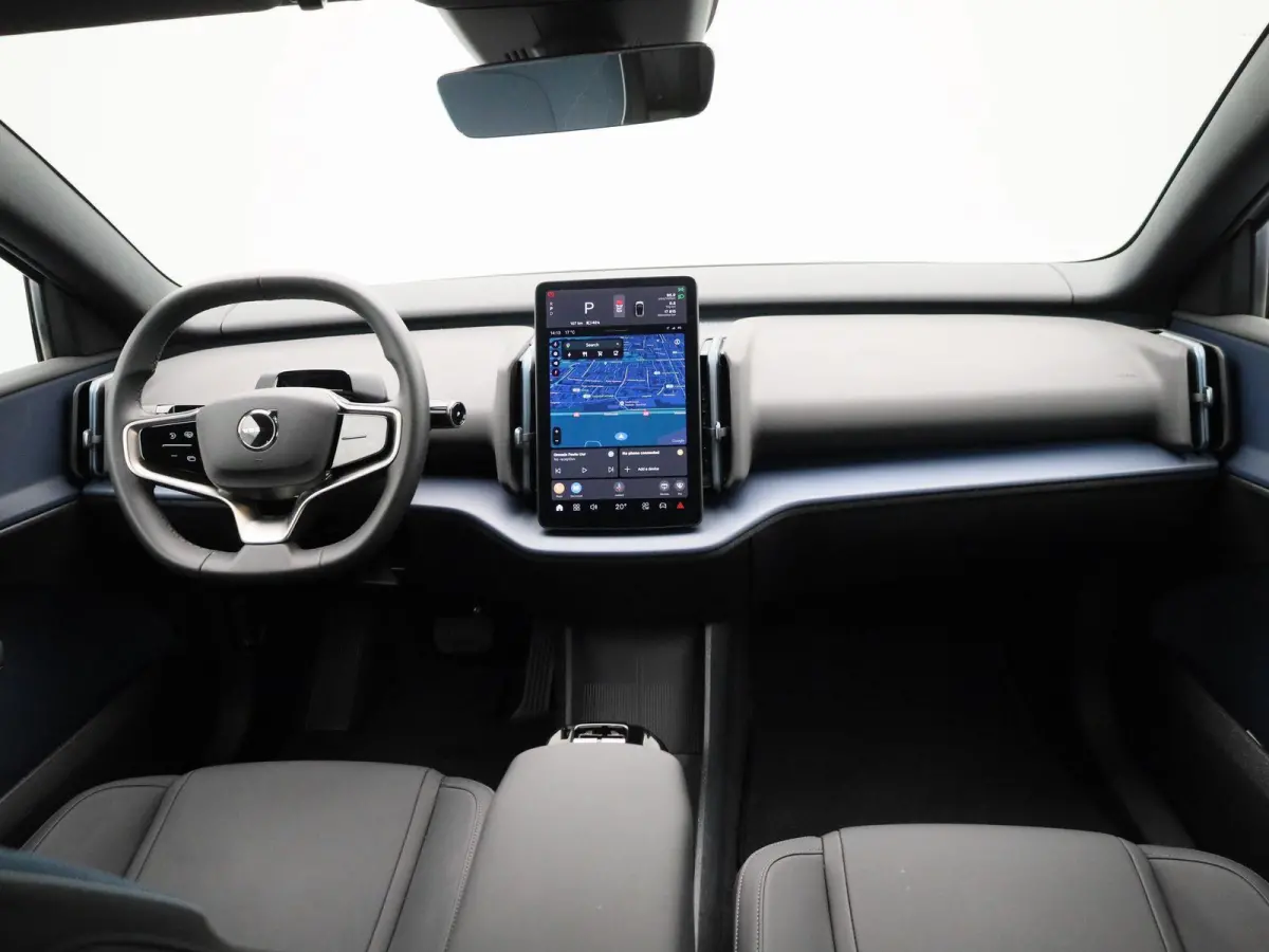 Single Motor Core | Google Navigatie | Achteruitrijcamera | Keyless | Adaptive Cruise Control | Apple CarPlay Adroid Auto