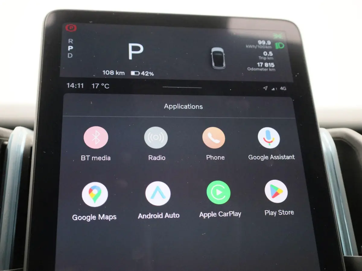 Single Motor Core | Google Navigatie | Achteruitrijcamera | Keyless | Adaptive Cruise Control | Apple CarPlay Adroid Auto
