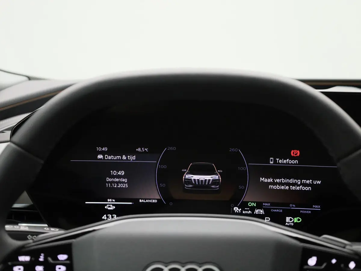 S edition performance 100 kWh | Demo | Automaat | Navigatie | Panoramadak | 360 Camera | Stoelverwarming | Stoelventilatie |