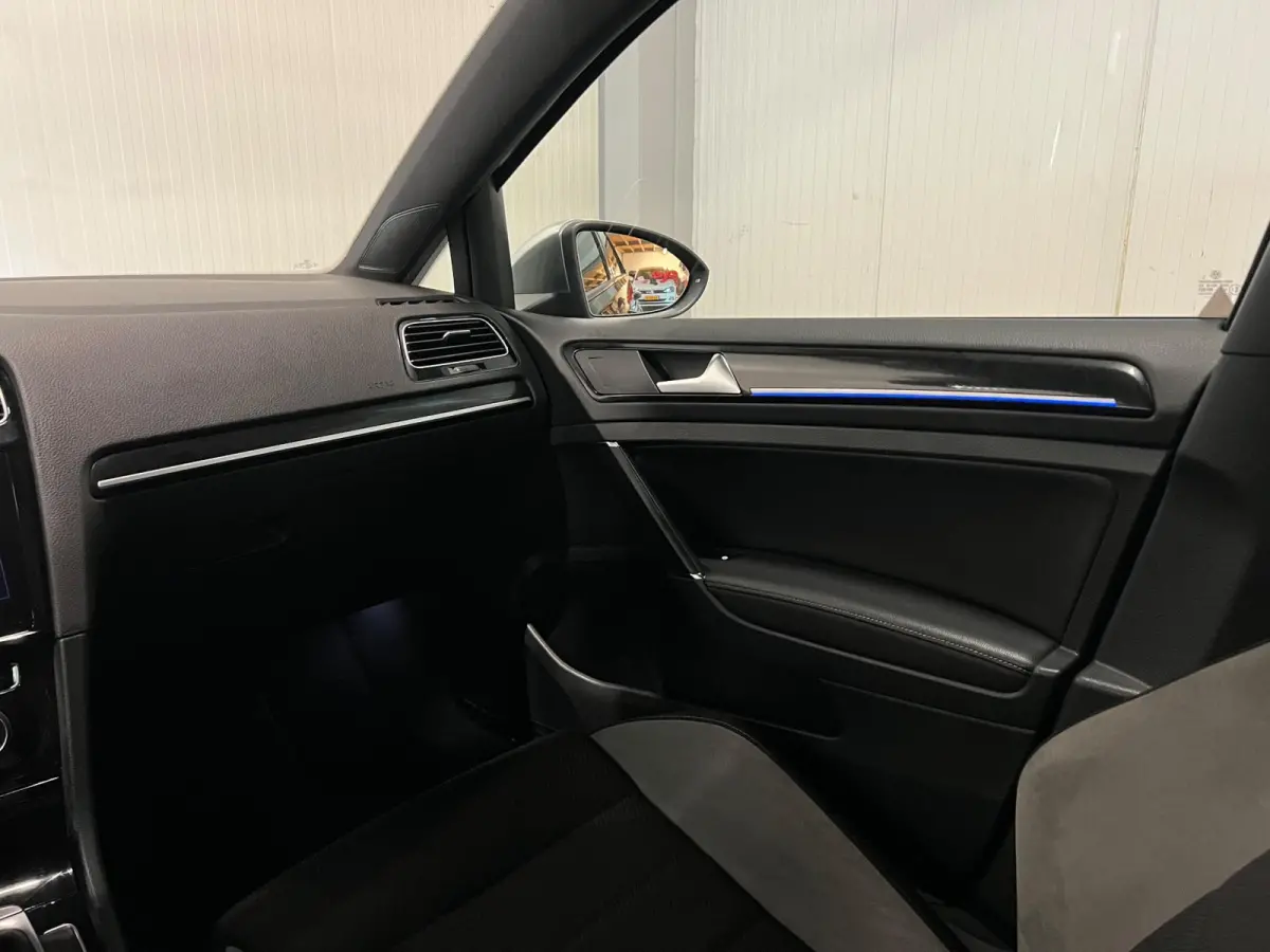 2.0 TSI R 4Motion | VIRTUAL DASH | BLACK EDITION | DCC | CARPLAY