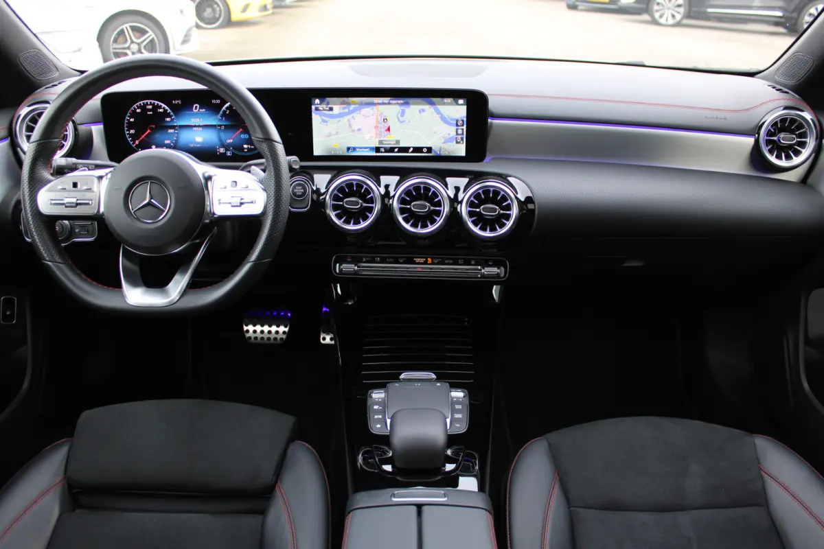 250e AUT8 AMG Limited NIGHT PAKKET PANORAMADAK CARPLAY SFEER KEY-LESS GO