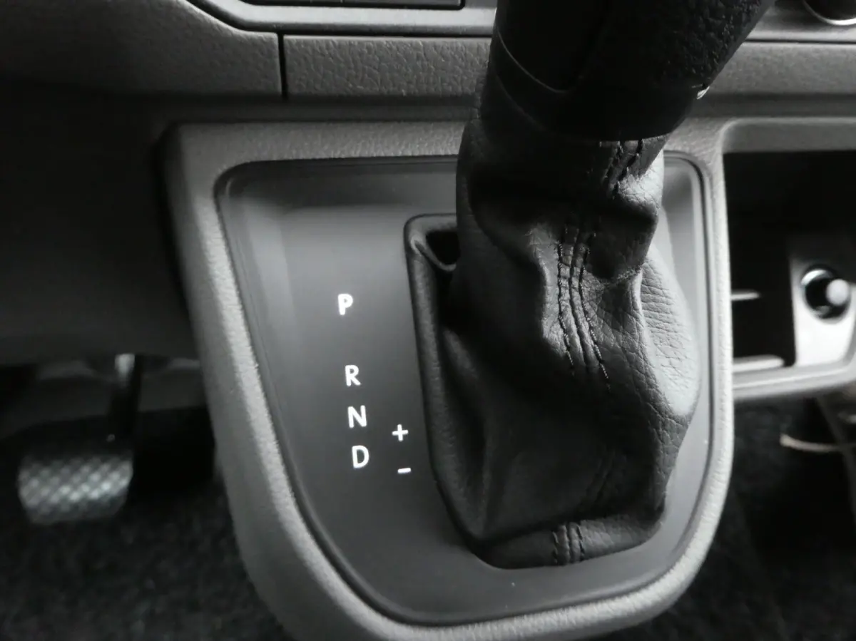 35 2.0tdi 140pk, L4H3,L3H2, Automaat, Apple CarPlay, Camera, 3-Zits.