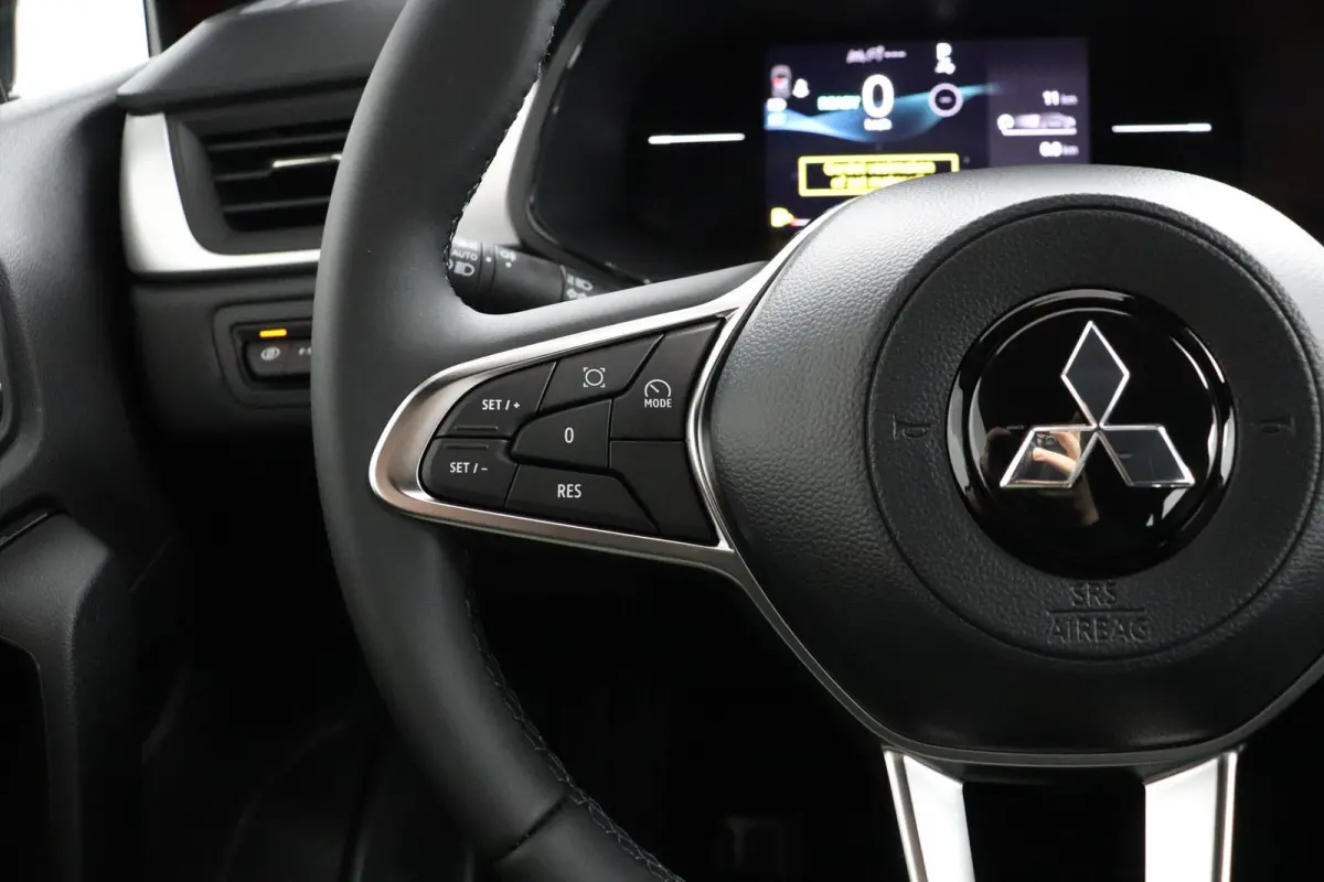 1.8 HEV Intense | € 3.000 Korting! | Achteruitrijcamera | Apple Carplay/Android Auto | Climate Control | Cruise Control | Parkeersensoren Voor en Achter