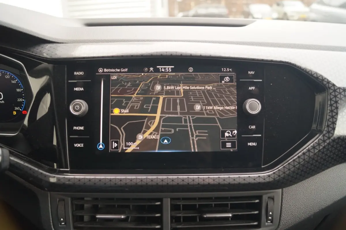 1.0 TSI 110pk Style -NAVI-ECC-PDC-DIGI-