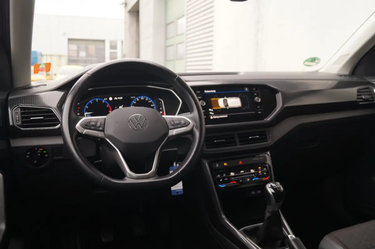 1.0 TSI 110pk Style -NAVI-ECC-PDC-DIGI-