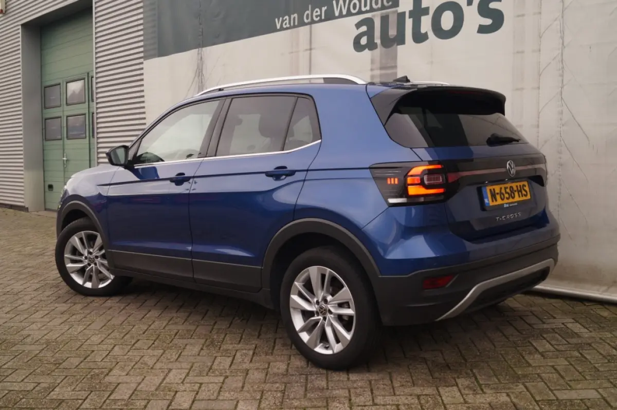 1.0 TSI 110pk Style -NAVI-ECC-PDC-DIGI-