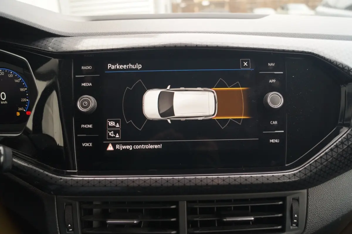 1.0 TSI 110pk Style -NAVI-ECC-PDC-DIGI-
