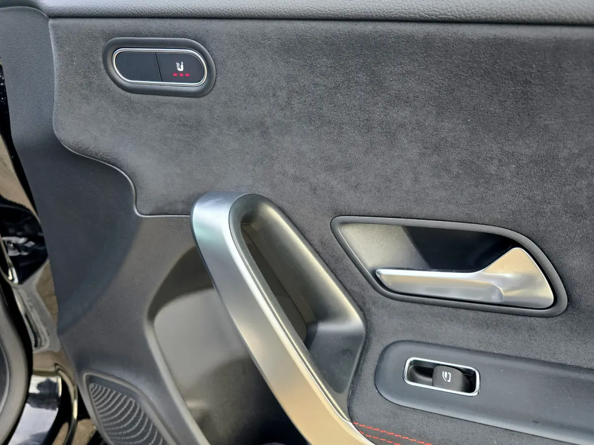 250 e Star Edition AMG Line - 165 Pk - Euro 6 - Navi - Sfeerverlichting